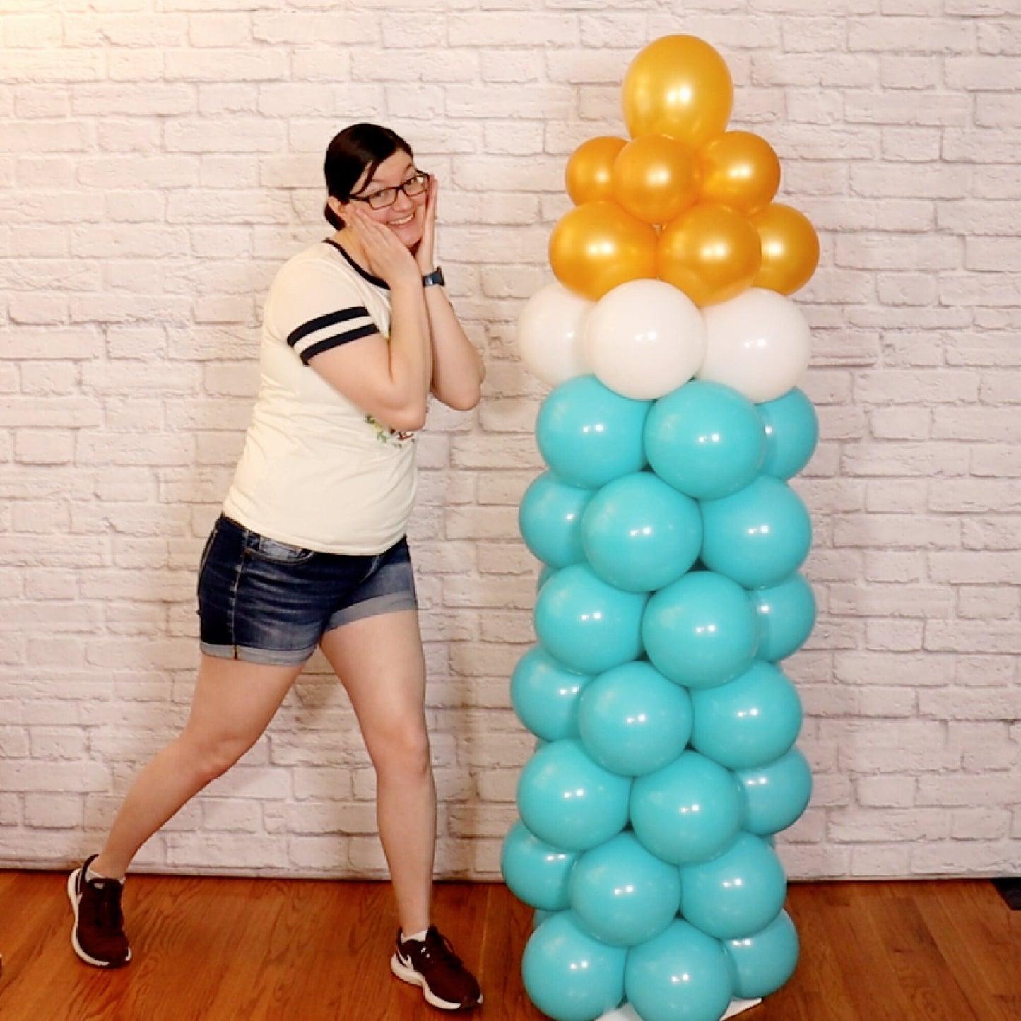 Balloon Baby Bottle Tutorial and Plans | Digital Plans for a Balloon Base